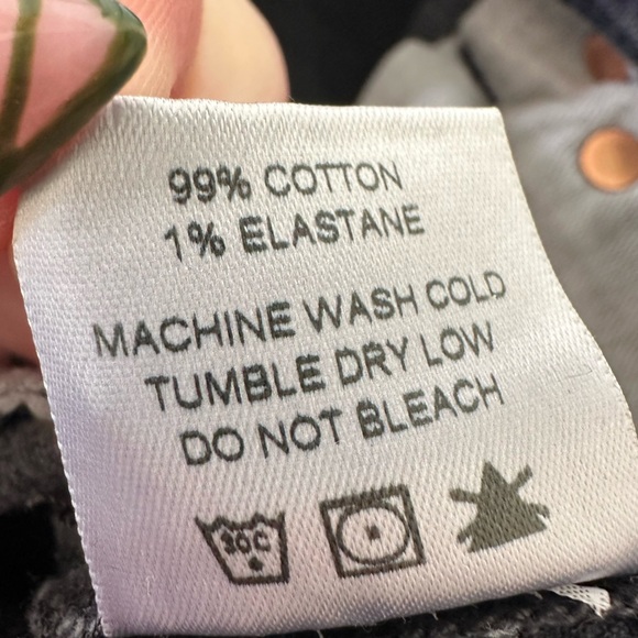 ABLE High Waist Straight Jean. Washed Black Denim. Size 26. - Picture 9 of 13